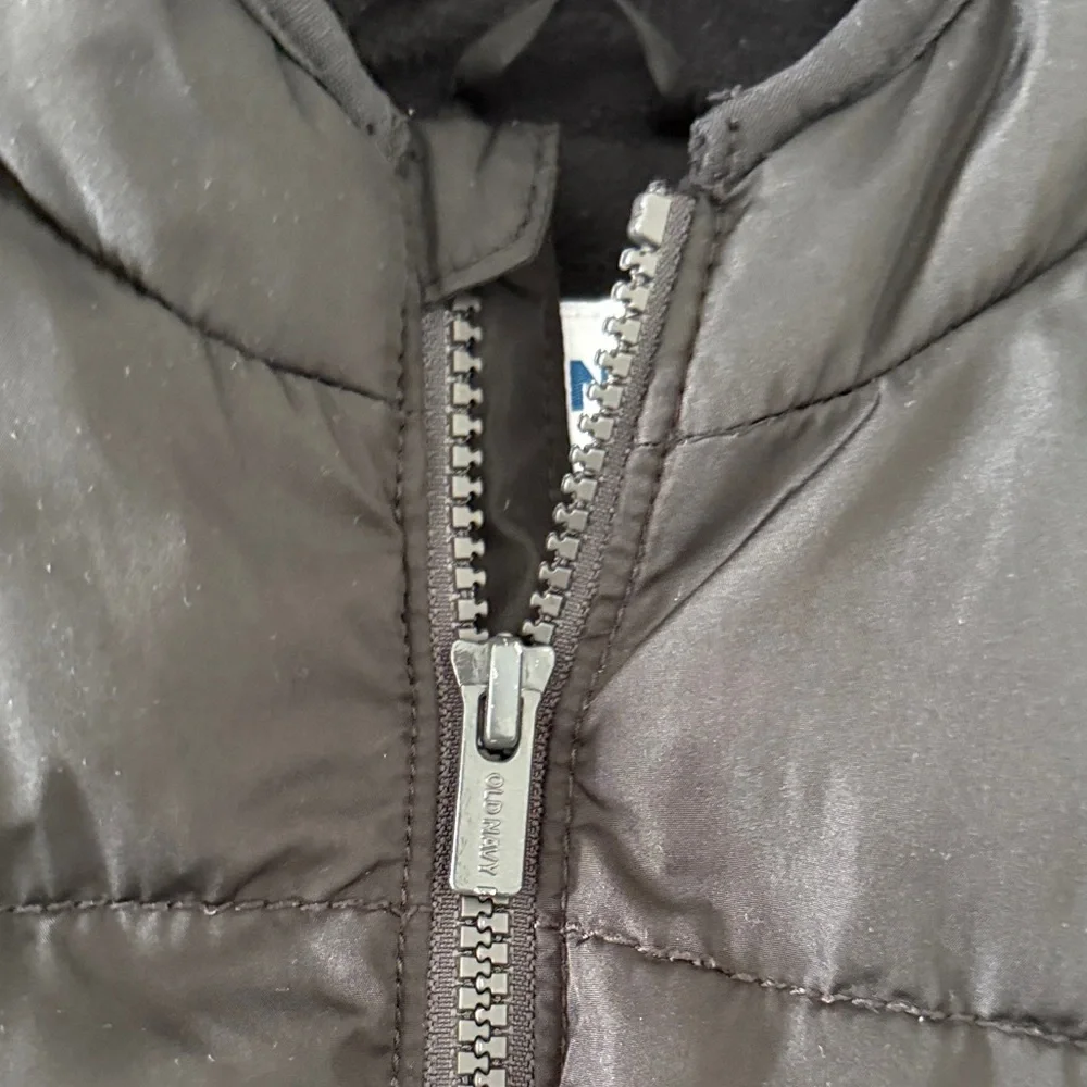 Old Navy Gender Neutral Sleek winter Black Puffer Jacket
